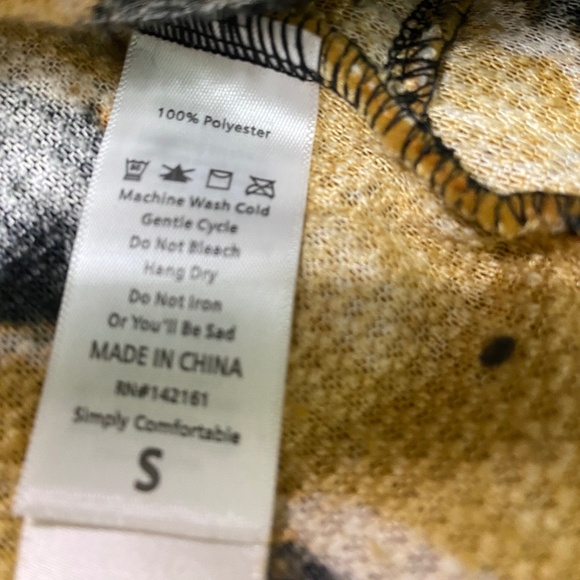 Like New - LulaRoe Teddy Bear borg-style Jacket - (XXS-S) - Picture 6 of 7